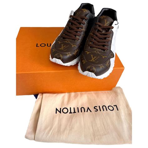 louis vuitton trainers price in nigeria|Run Away Trainer .